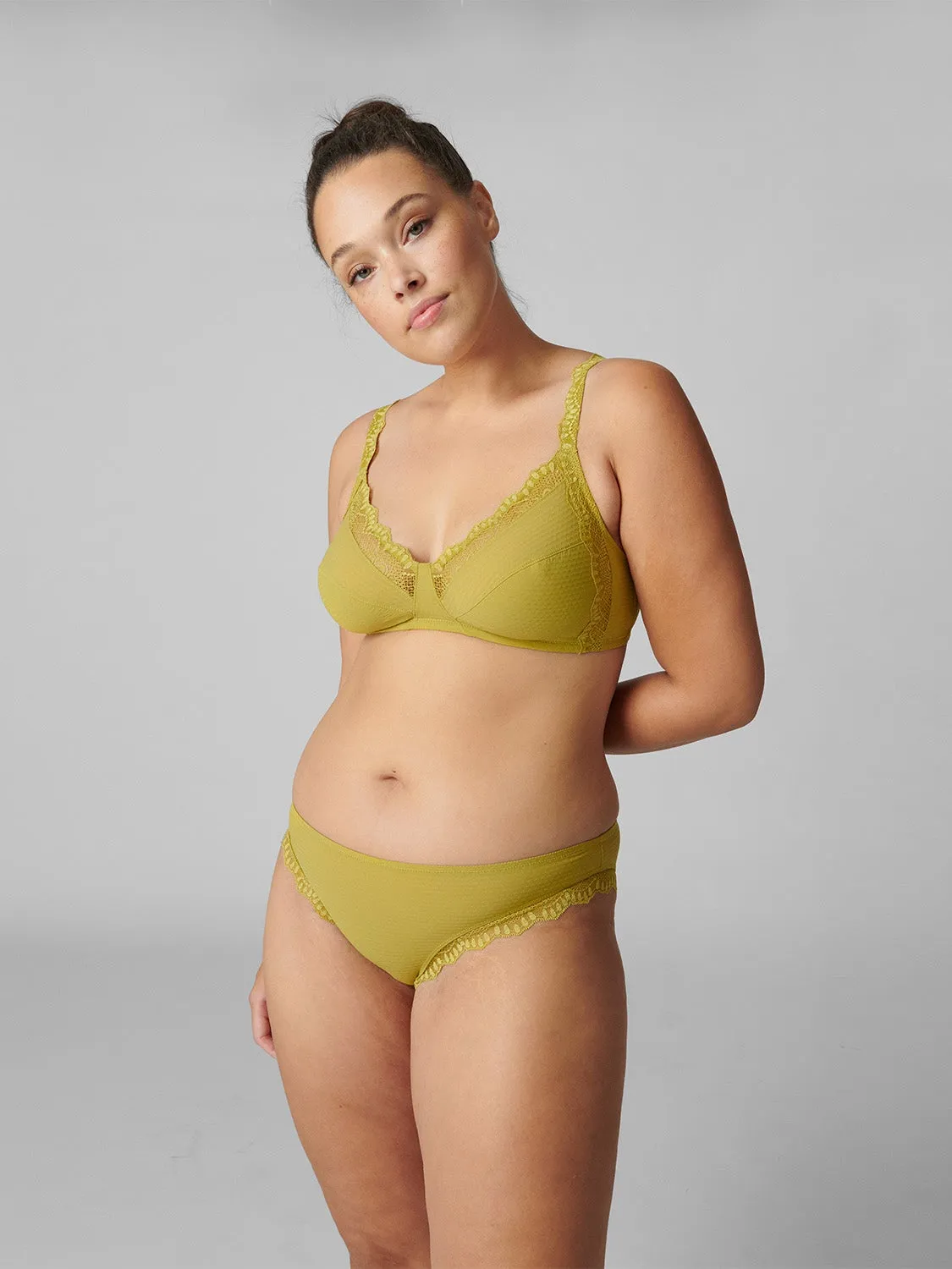 Candide Wireless Triangle - Matcha
