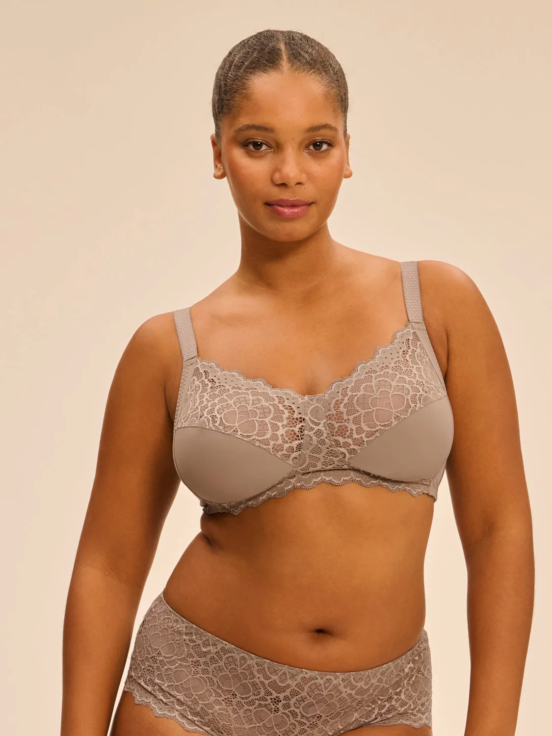 Caresse Wireless Triangle - Greige