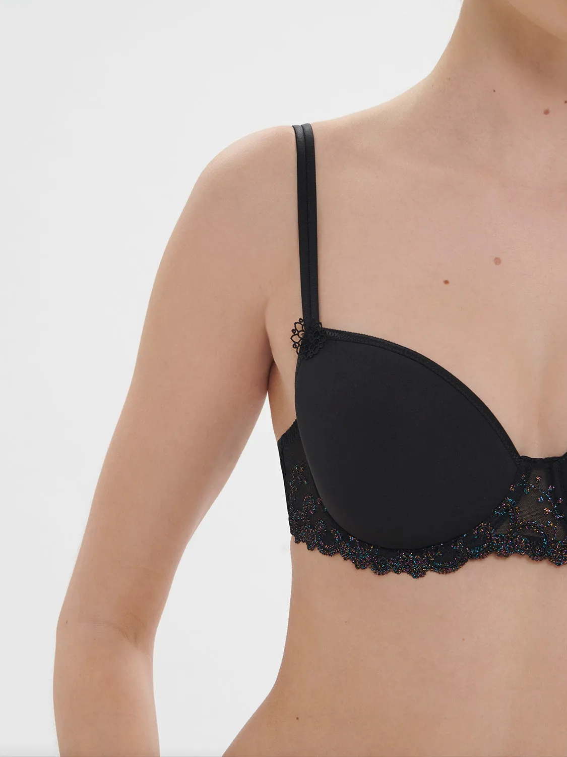 Delice 3D Demi - Gem Black