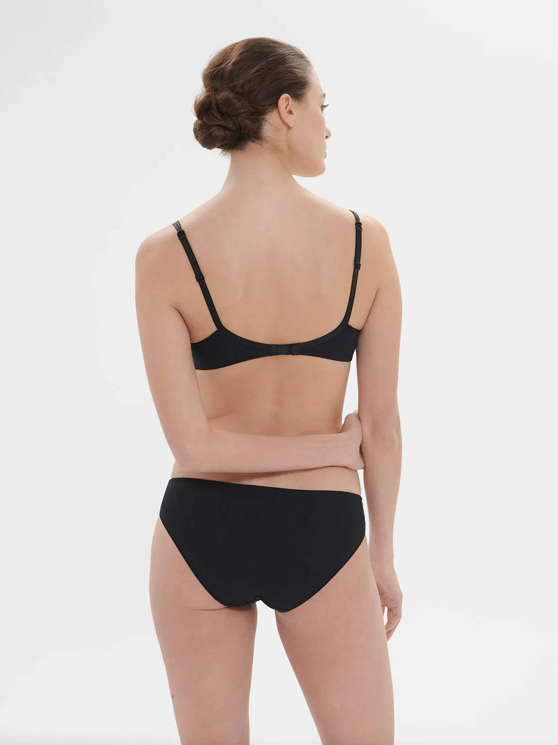 Delice 3D Demi - Gem Black