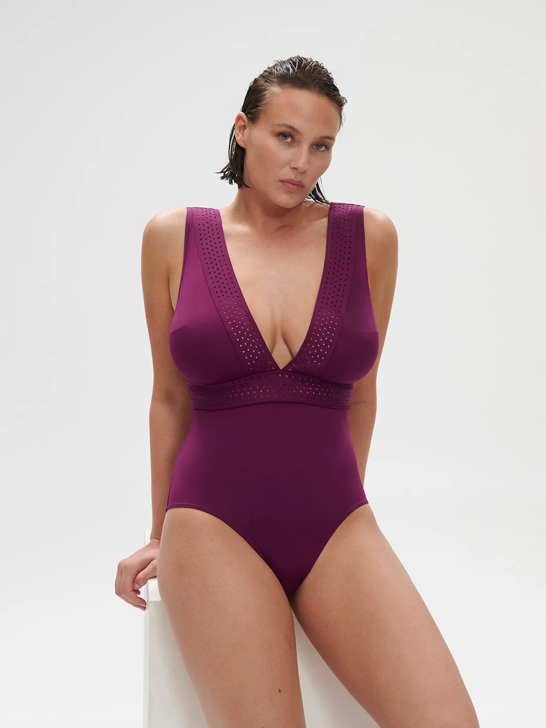 Hoya Wireless One-Piece - Blackberry